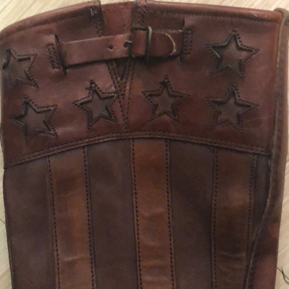 Frye Americana Anniversary Edition - Picture 13 of 16